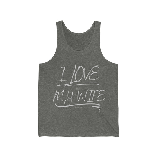 I love it when my wife lets me play paintball Unisex Jersey Tank